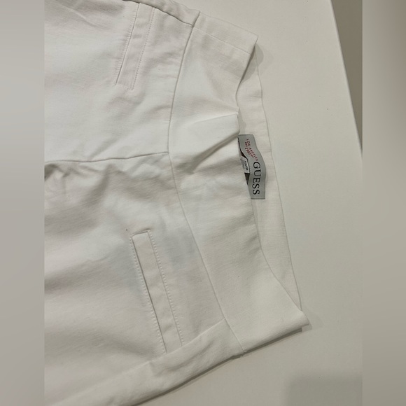 Stretchy leggings by Guess - Picture 3 of 4